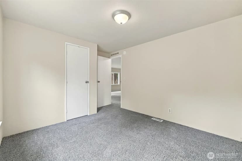 Property photo for 17233 119th Place Ne, Arlington photo 18