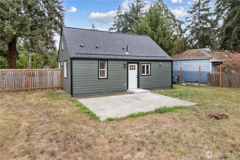 Property photo for 10228 Alaska Street S, Tacoma photo 31