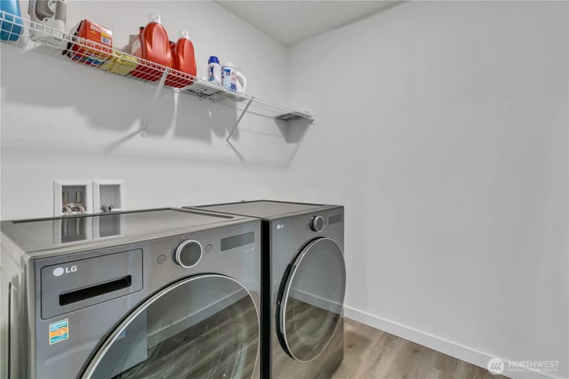 Property photo for 27226 107th Place Se, Kent photo 28