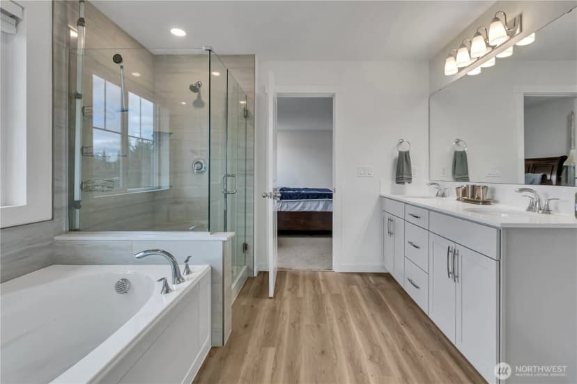 Property photo for 27226 107th Place Se, Kent photo 23