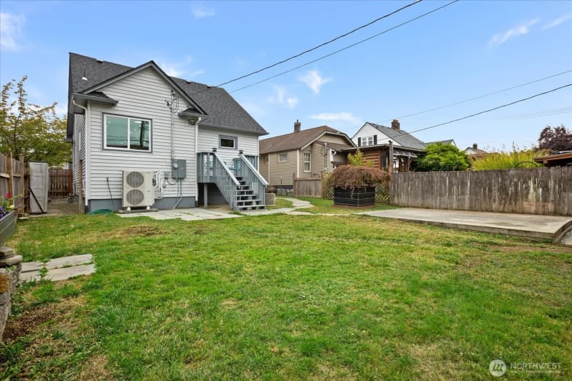 Property photo for 1426 Lombard Avenue, Everett photo 30