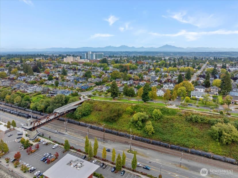 Property photo for 1426 Lombard Avenue, Everett photo 39