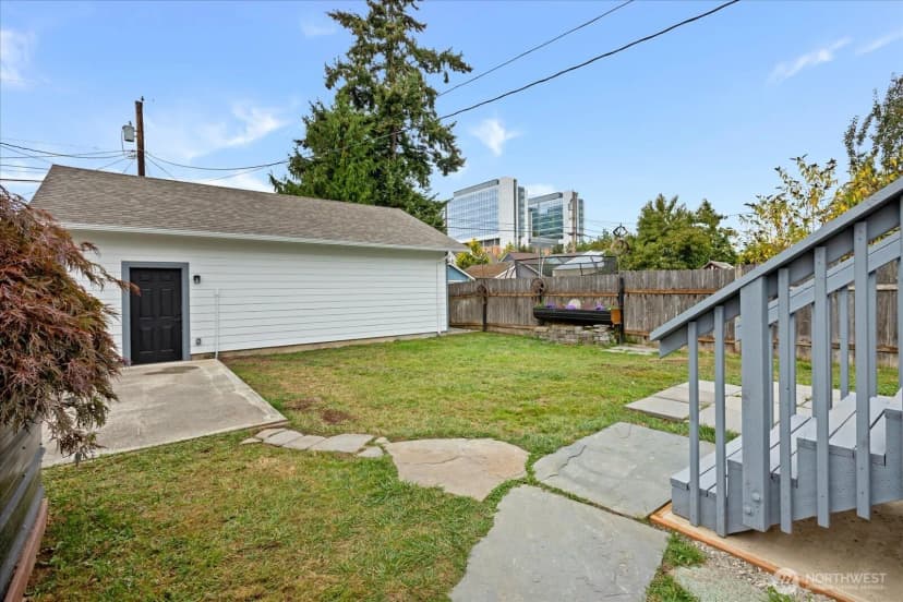 Property photo for 1426 Lombard Avenue, Everett photo 32