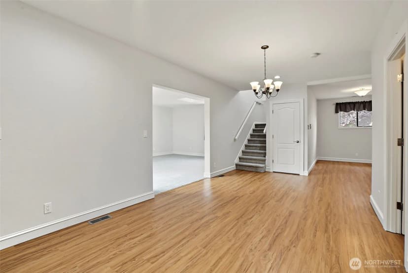 Property photo for 1202 33rd Street Se, Auburn photo 14