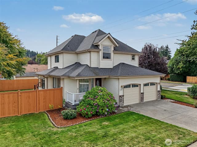 Property photo for 1202 33rd Street Se, Auburn photo 2