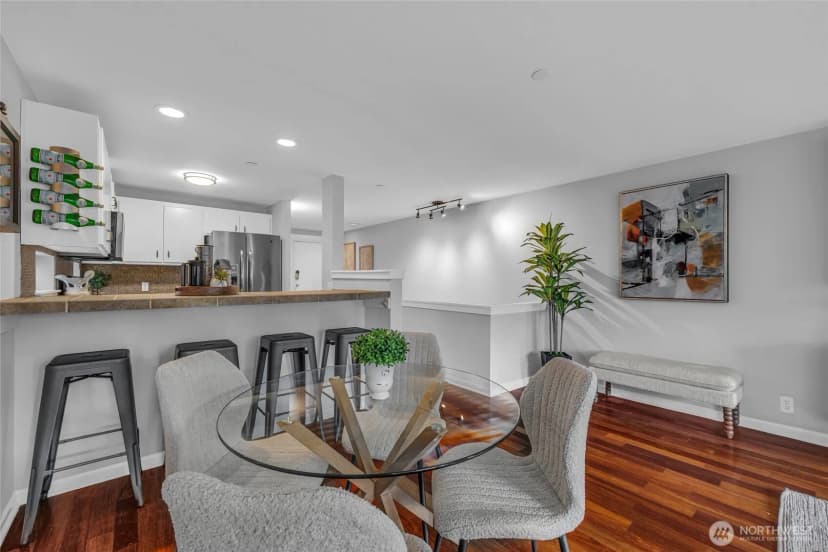Property photo for 2230 Yale Avenue E #c, Seattle photo 10