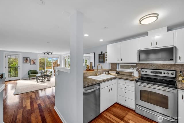 Property photo for 2230 Yale Avenue E #c, Seattle photo 4