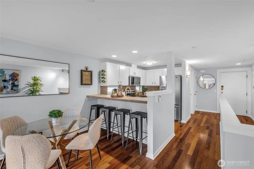 Property photo for 2230 Yale Avenue E #c, Seattle photo 6