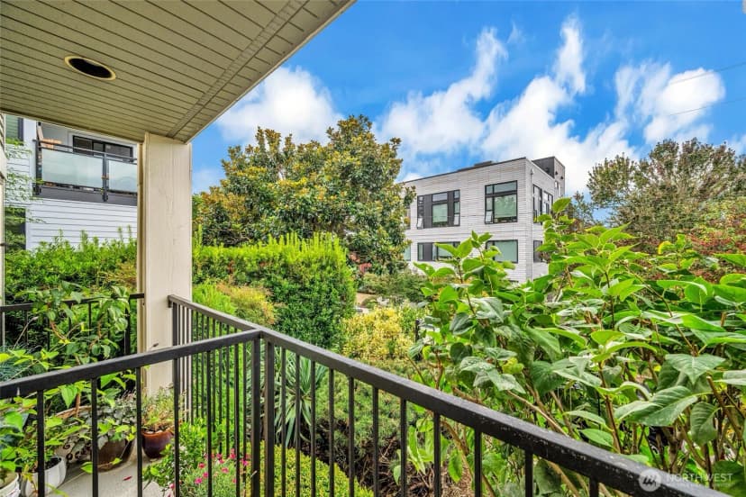 Property photo for 2230 Yale Avenue E #c, Seattle photo 18