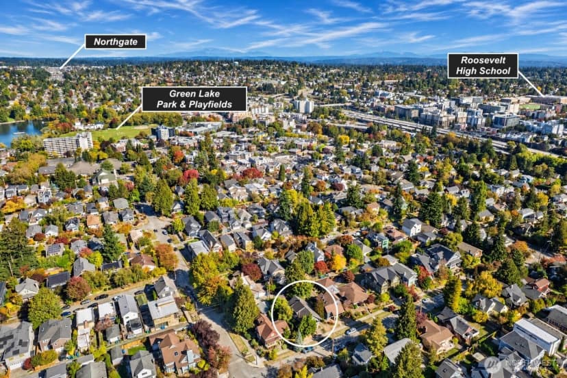 Property photo for 108 Ne 61st Street, Seattle photo 38