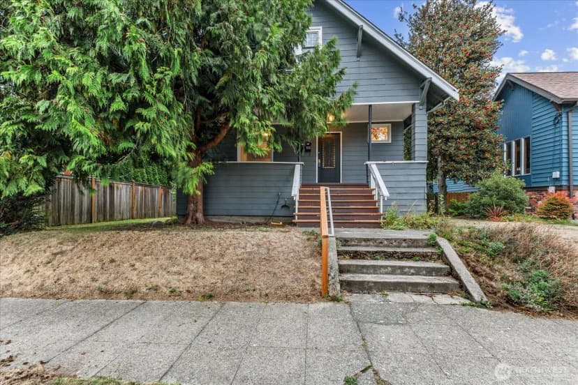 Property photo for 108 Ne 61st Street, Seattle photo 19
