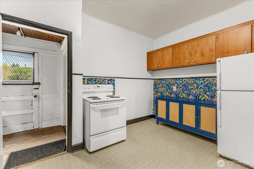 Property photo for 108 Ne 61st Street, Seattle photo 14