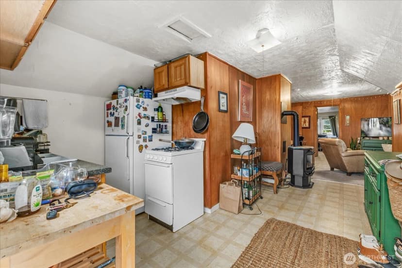 Property photo for 108 Ne 61st Street, Seattle photo 23