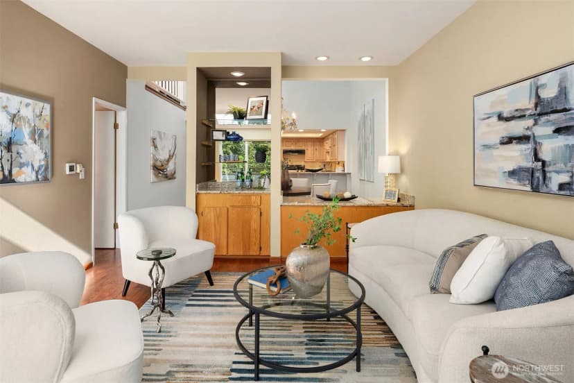 Property photo for 10907 Ne 41st Drive, Kirkland photo 14
