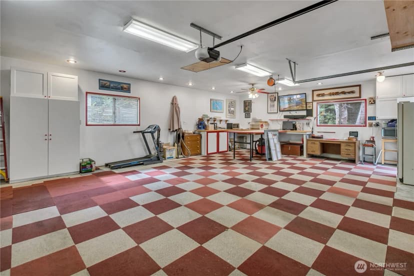 Property photo for 1533 Ne 166th Street, Shoreline photo 5