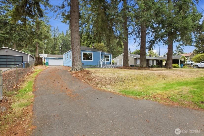 Property photo for 1533 Ne 166th Street, Shoreline photo 6