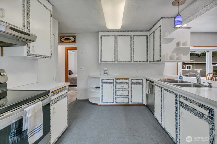 Property photo for 1533 Ne 166th Street, Shoreline photo 12