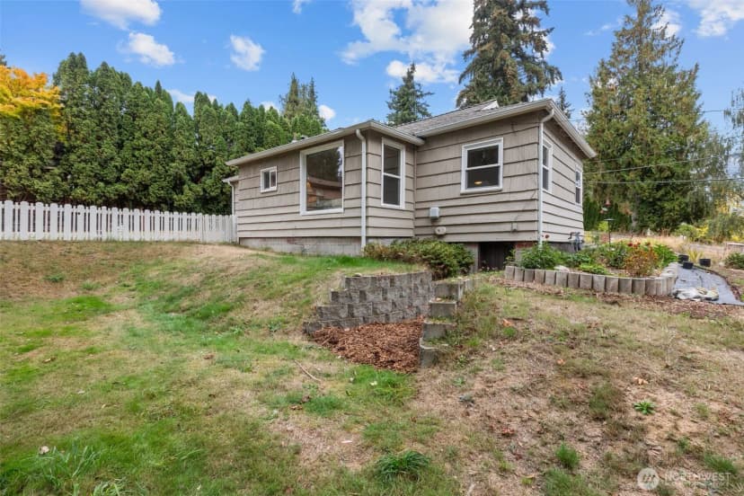 Property photo for 5901 Oceanview Boulevard Ne, Bremerton photo 38