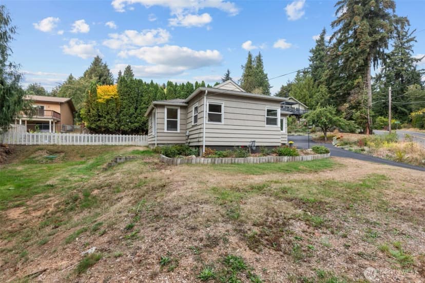 Property photo for 5901 Oceanview Boulevard Ne, Bremerton photo 39
