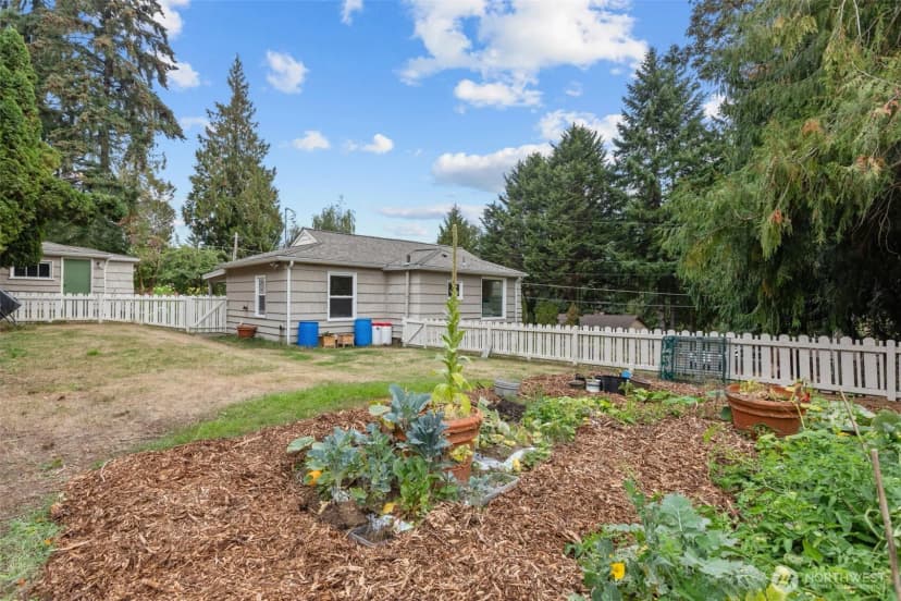 Property photo for 5901 Oceanview Boulevard Ne, Bremerton photo 37
