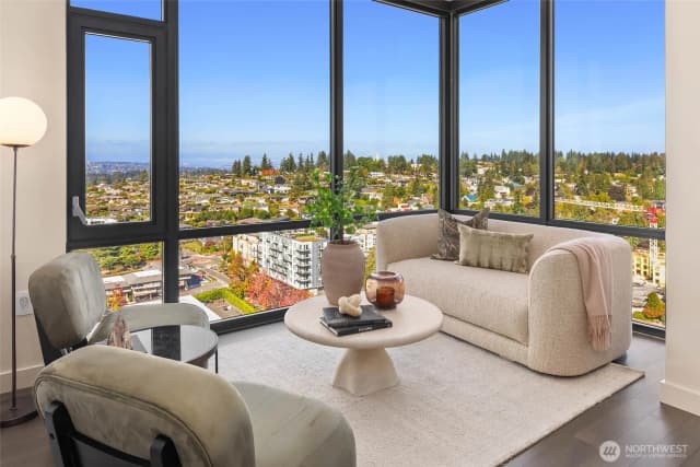 Property photo for 889 Avenue Square Ne #1703, Bellevue