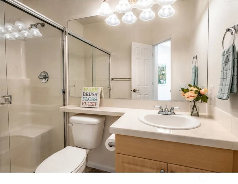 Property photo for 13000 Admiralty Way #c302, Everett photo 15