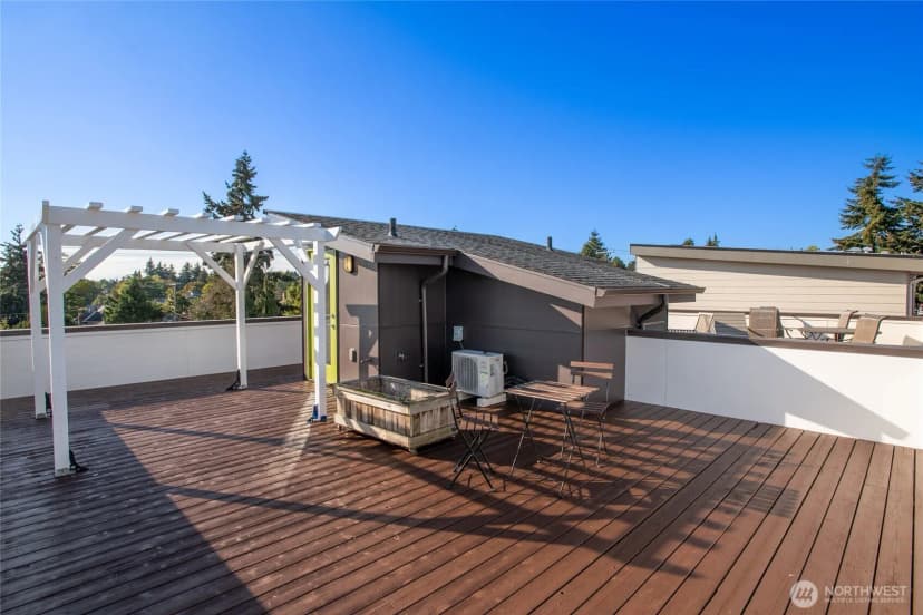 Property photo for 6722 15th Avenue W, Seattle photo 19