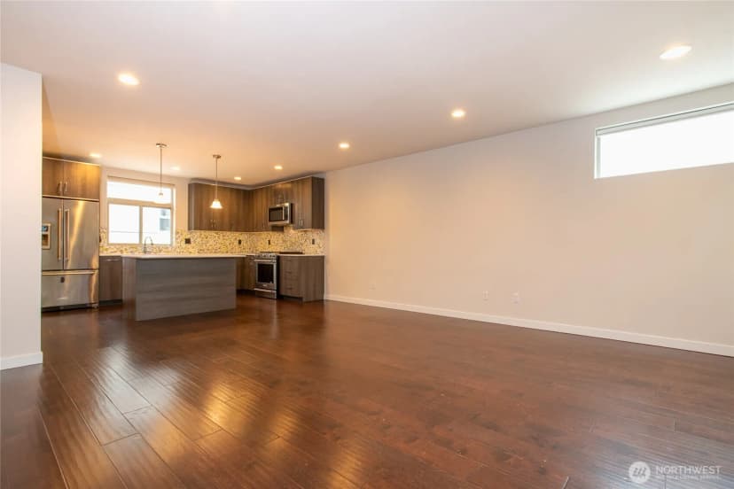 Property photo for 6722 15th Avenue W, Seattle photo 8