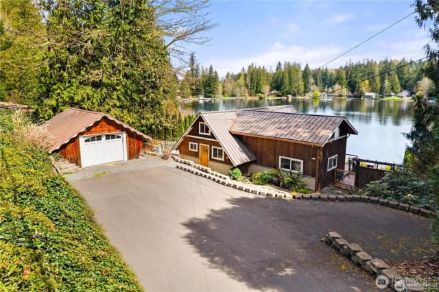 Property photo for 32217 Whitman Lake Drive, Graham photo 2
