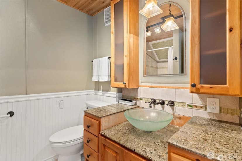 Property photo for 32217 Whitman Lake Drive, Graham photo 19