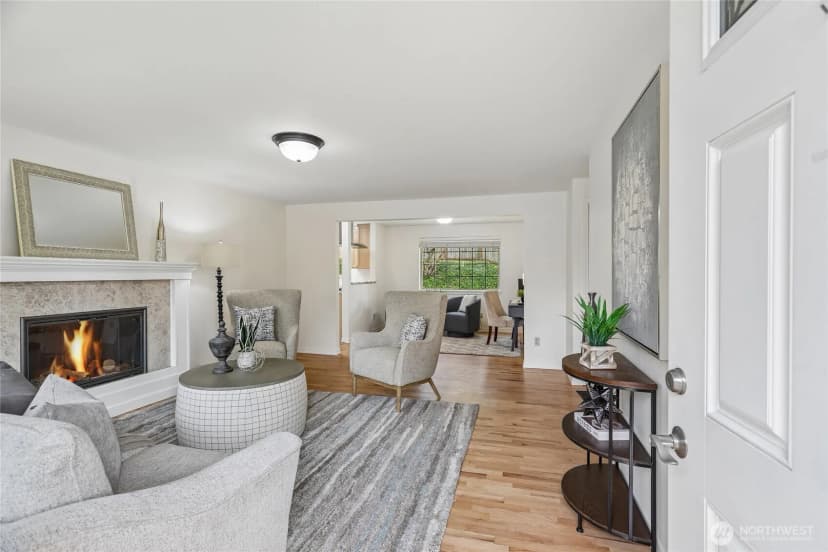 Property photo for 26 151st Place Ne, Bellevue photo 3