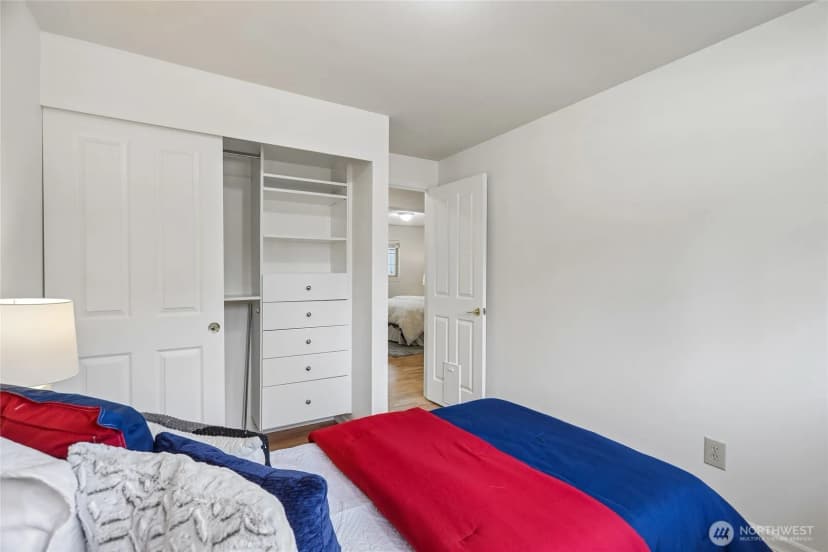 Property photo for 26 151st Place Ne, Bellevue photo 20