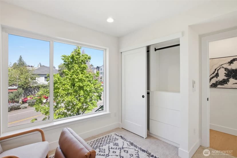 Property photo for 6406 Fauntleroy Way Sw, Seattle photo 23