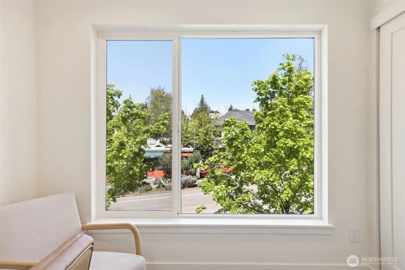 Property photo for 6406 Fauntleroy Way Sw, Seattle photo 22