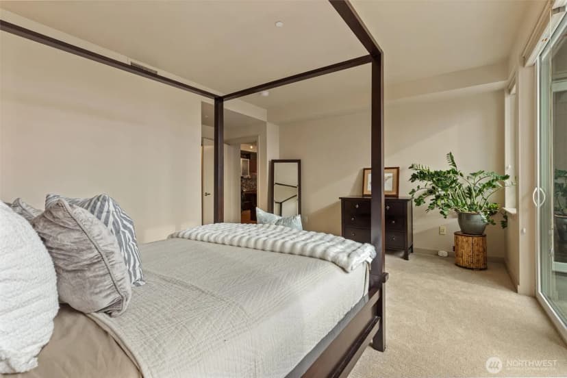 Property photo for 631 Market Street #401, Kirkland photo 23