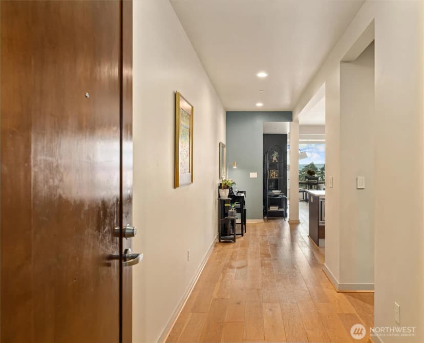 Property photo for 631 Market Street #401, Kirkland photo 3