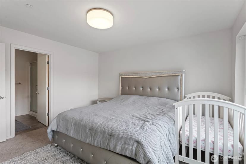 Property photo for 13706 Manor Way #d2, Lynnwood photo 16