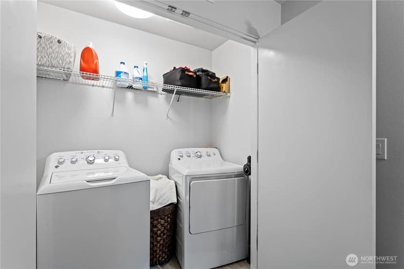Property photo for 13706 Manor Way #d2, Lynnwood photo 13