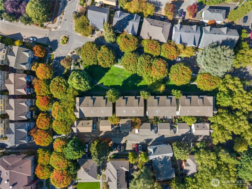 Property photo for 3133 Sw Raymond Street, Seattle photo 4