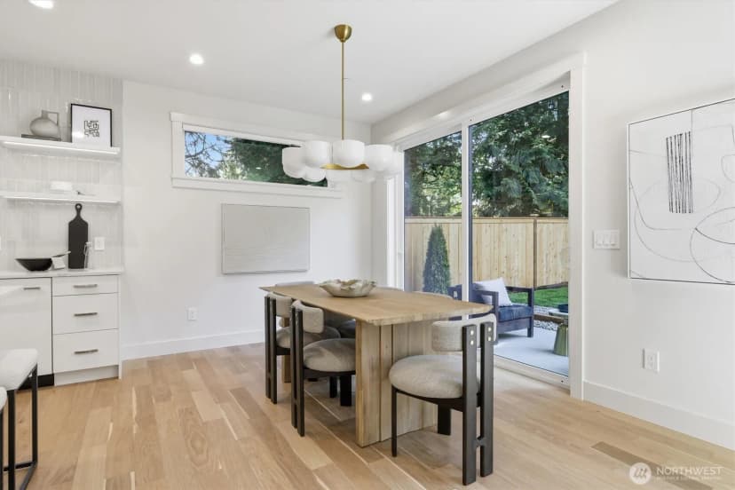 Property photo for 10026 Slater Avenue Ne, Kirkland photo 13