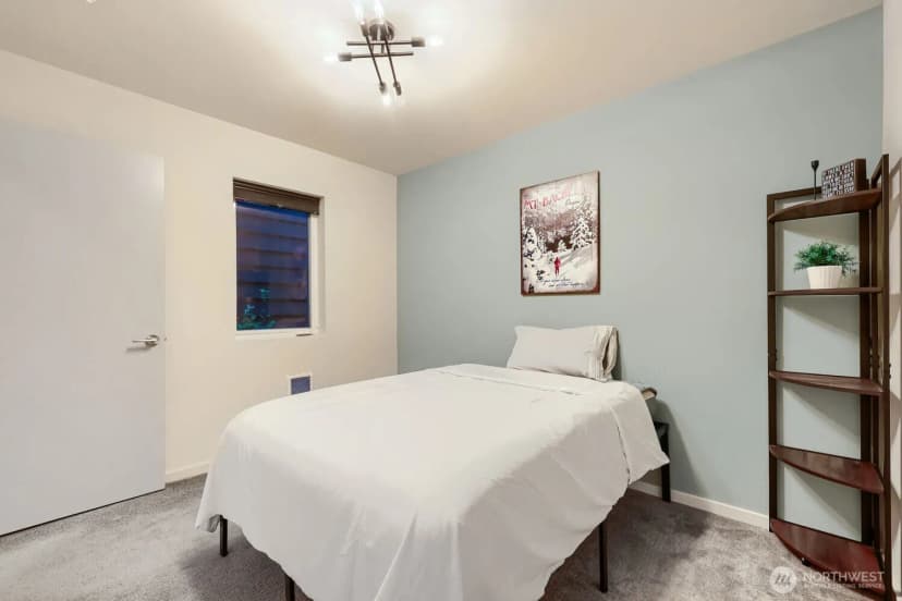 Property photo for 8761 15th Avenue Nw #b, Seattle photo 19