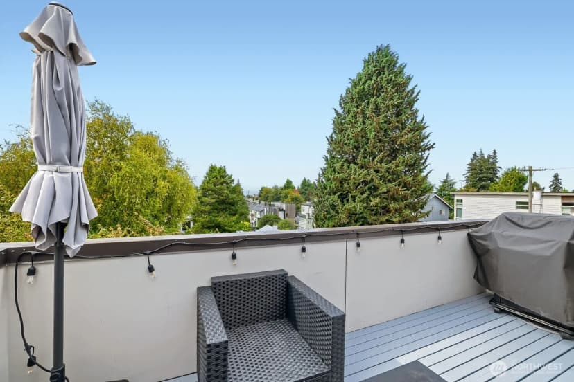 Property photo for 8761 15th Avenue Nw #b, Seattle photo 27