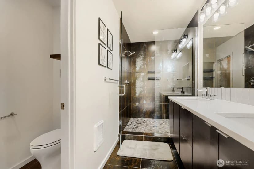 Property photo for 8761 15th Avenue Nw #b, Seattle photo 16
