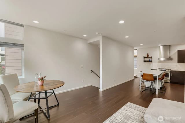Property photo for 8761 15th Avenue Nw #b, Seattle photo 5
