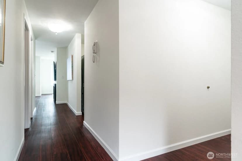 Property photo for 2200 Alki Avenue Sw #203, Seattle photo 7