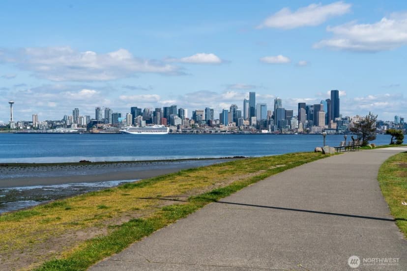 Property photo for 2200 Alki Avenue Sw #203, Seattle photo 35