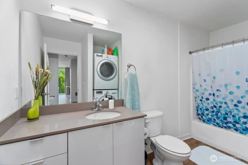 Property photo for 1601 N 45th Street #212, Seattle photo 16