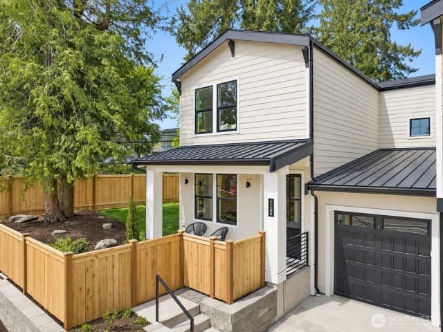 Property photo for 11608 Ne 92nd Street, Kirkland