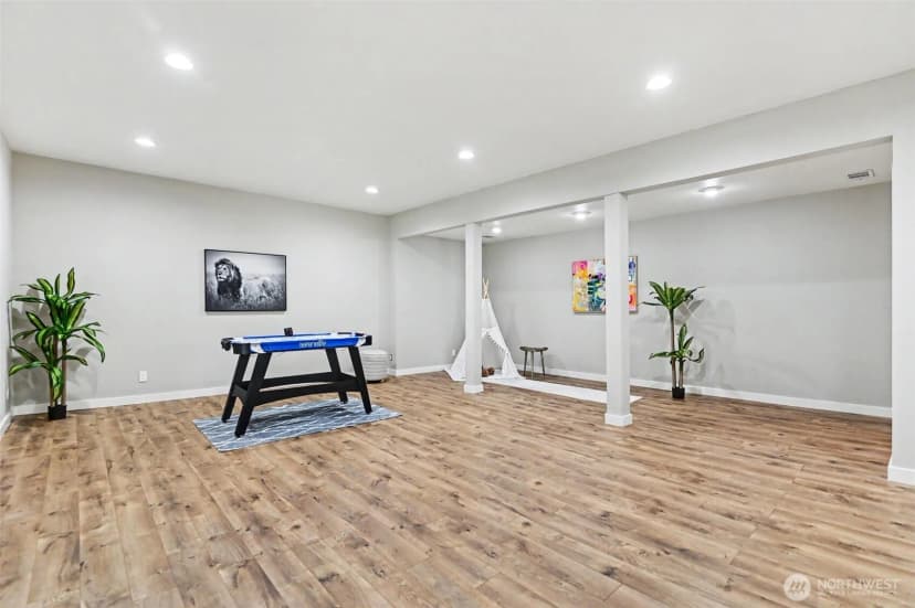 Property photo for 14023 Se 60th Street, Bellevue photo 24