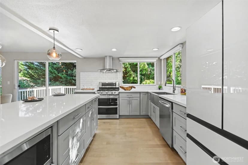 Property photo for 14023 Se 60th Street, Bellevue photo 9